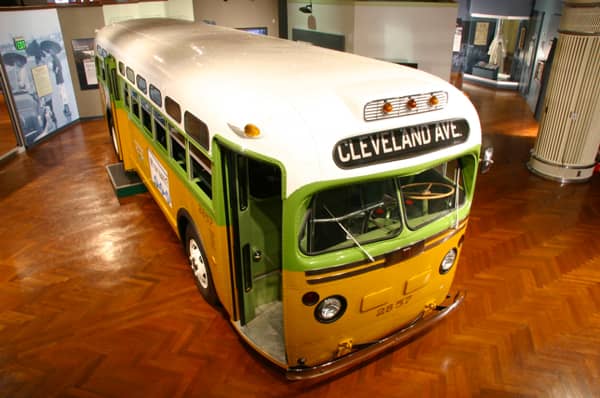 rosaparksbus_inlinearticle_03