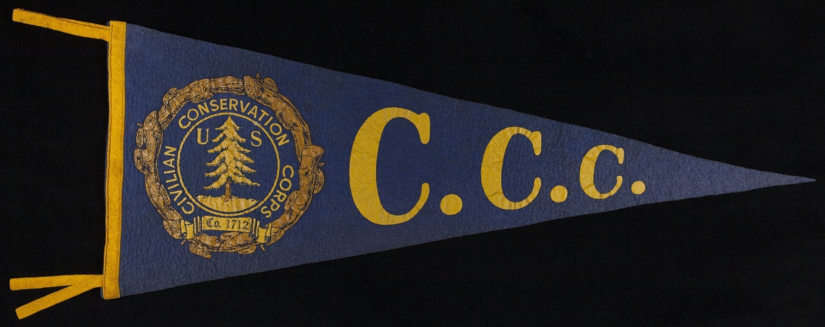 Pennant, Blue pennant with text