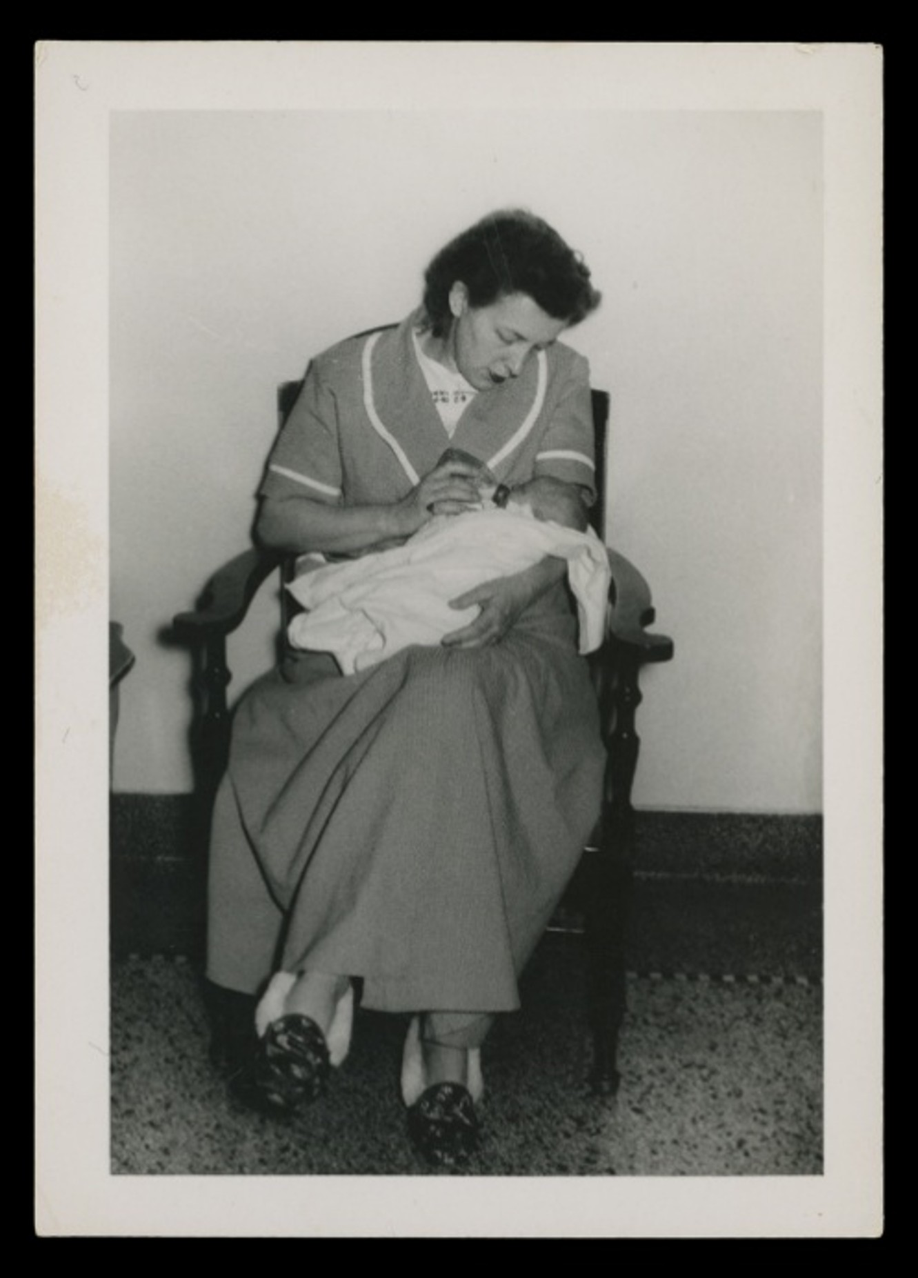 Emeline Morrow Miner with four-day-old son, Lynn Morrow Miner